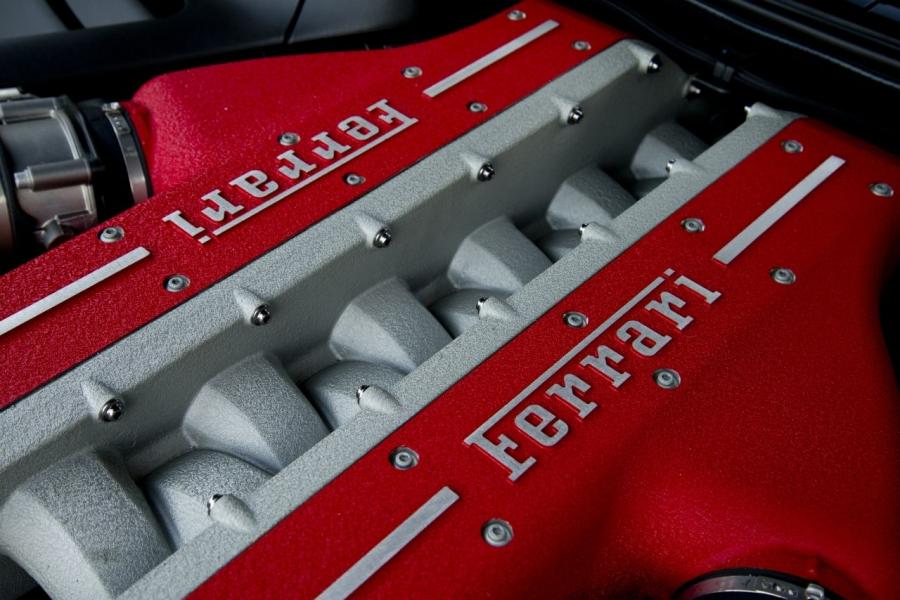  Ferrari FF 2014 года  (фото 8 из 20)
